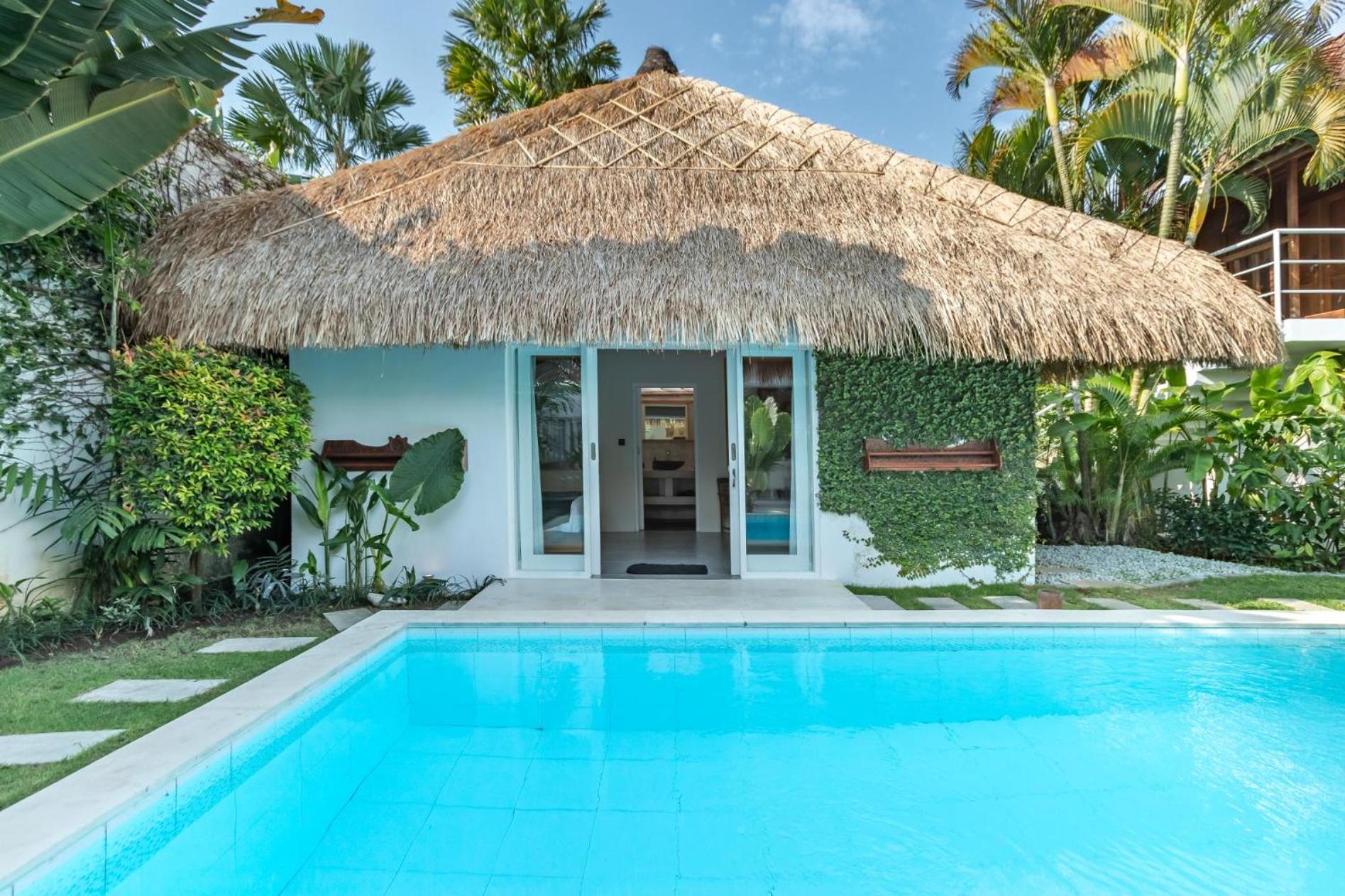 Villa Sukacita - Family Friendly 4br Eat Street 900m Walk To Seminyak (Bali)